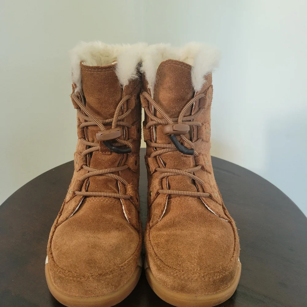 Sorel Whitney II Joan lace waterproof boot  velvet tan  chalk size 3